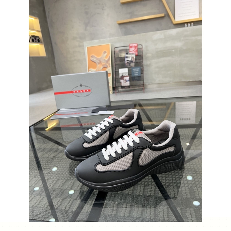 Pra*a casual shoes